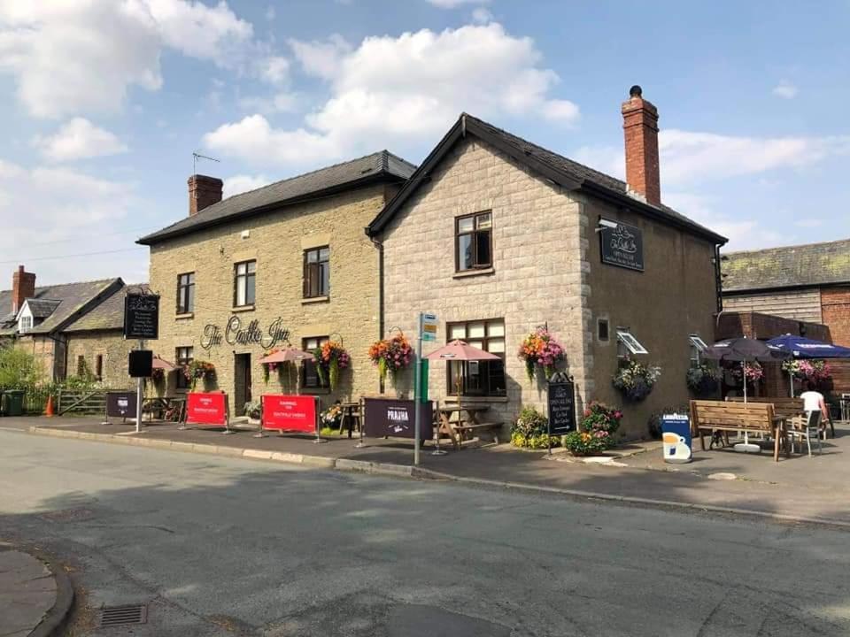 The Castle Inn Wigmore Exterior foto